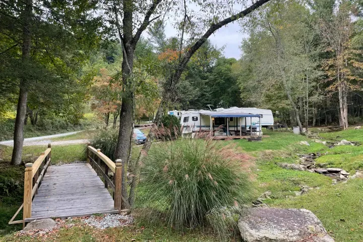 Dark Ridge HideOut campground photo