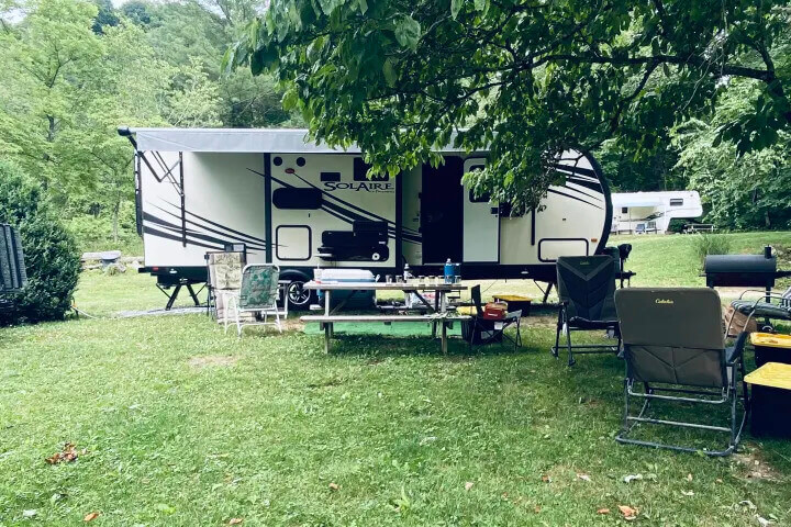 Site #1 RV Full HookUp