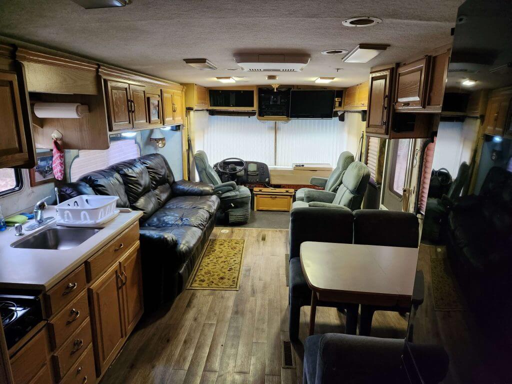Winnebago Coach