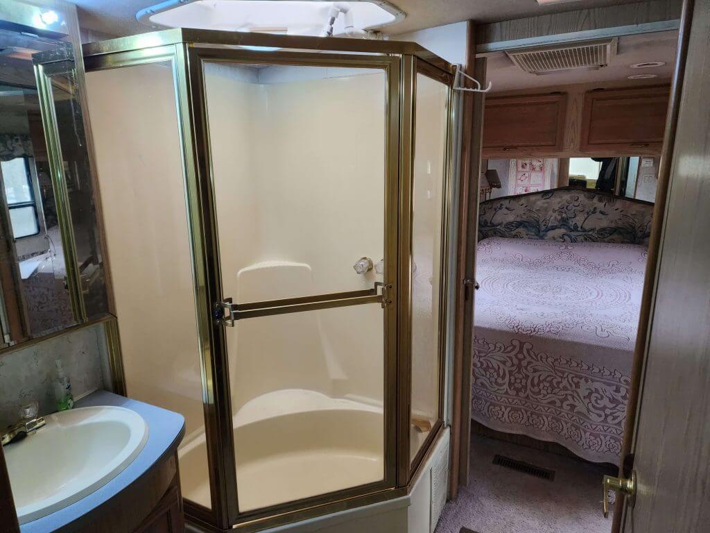 Winnebago Coach