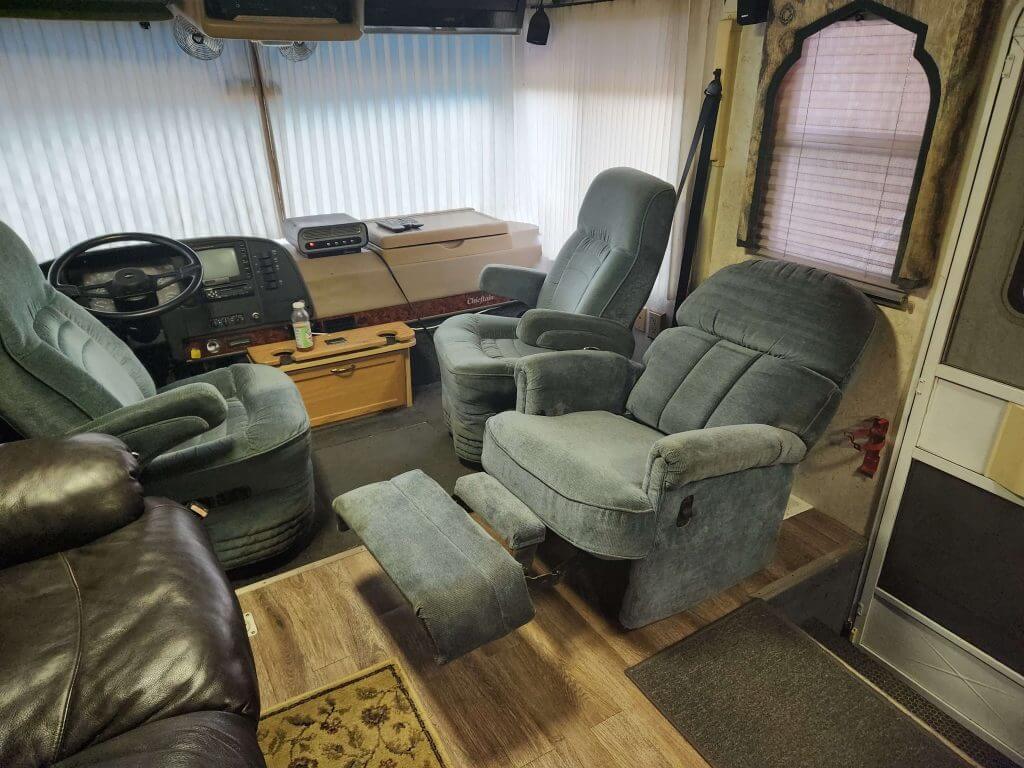 Winnebago Coach